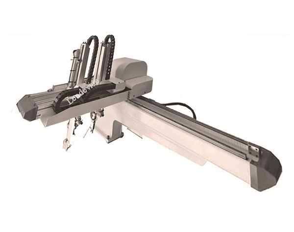 非标搬运机械手厂家